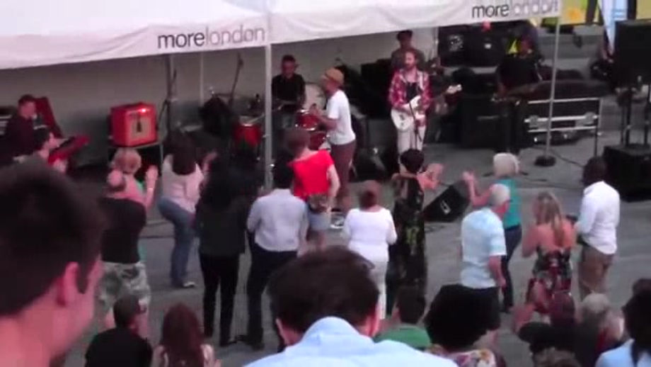 James Brown Medley - Thames Scoop Festival FanCam - FosseyTango